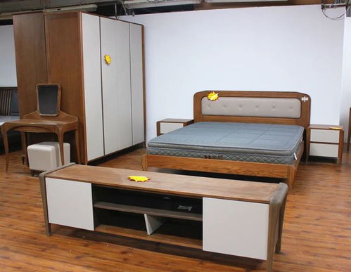 買它 華鶴家具下線產(chǎn)品工廠展廳裝修升級(jí)啦 多款實(shí)木家具低價(jià)來襲